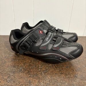 Women’s Specialized BG Bicycle Shoes Size 8.5 EUC Black Grey
